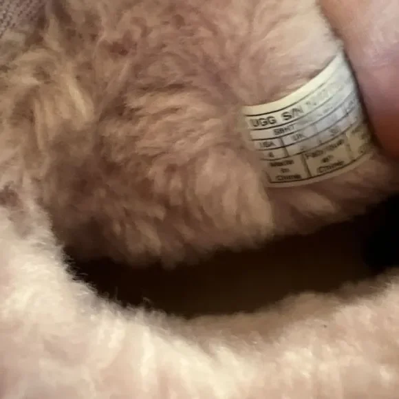 Youth’s UGG Boots Classic Mini II Sz 4 Pinkish Purple Suede Ankle Booties - Picture 12 of 12